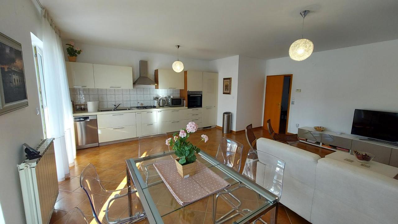 Soline Ada Apartment Pjescana Uvala Exterior photo